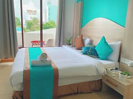 Aquzz Hotel & Spa