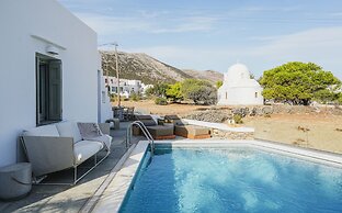 Villa Arades Sifnos with Private Pool