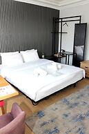 Big Life Hotel