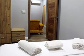 Big Life Hotel