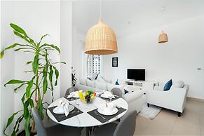 Paloma Tower 3704