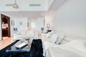 Paloma Tower 3705