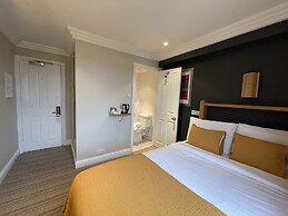 Shandon Hotel
