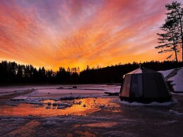 Yggdrasil Igloo Water Huts