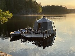 Yggdrasil Igloo Water Huts