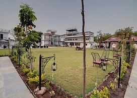 Keshav Resort