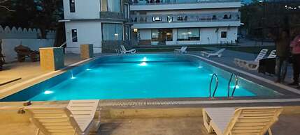 Keshav Resort