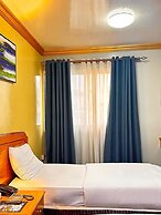 Maaeen Hotel