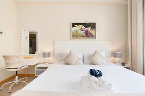 1 Bedroom Palm Jumeira with Sea View