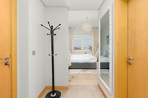 1 Bedroom Palm Jumeira with Sea View