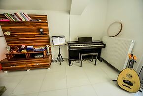 Rosa Therapy Hotel