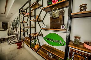 Rosa Therapy Hotel