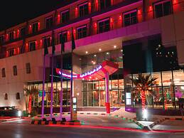 Golden Ship Hotel