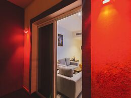 Golden Ship Hotel