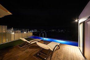 E-horizon Resort Premium SESOKO B