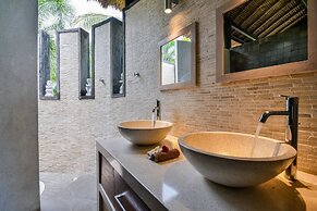 Villa Sheeba