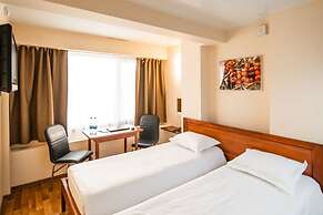 Hotel Discovery