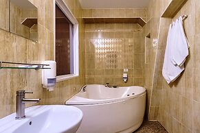 Hotel Discovery