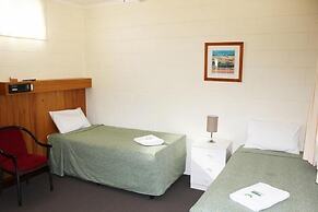 Glossop Motel