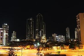 Serenity Surfers Paradise
