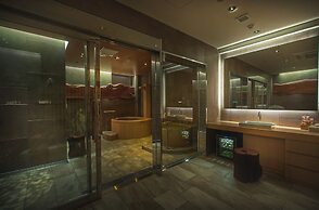 moksa Rebirth Hotel