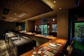 moksa Rebirth Hotel