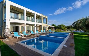 Alonaki Resort