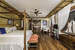 Two Ocean View Caleton Villas in CapCana
