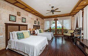 Two Ocean View Caleton Villas in CapCana