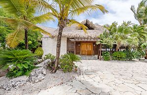 Two Ocean View Caleton Villas in CapCana
