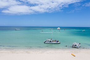 Luxury beachfront villa in Los Corales