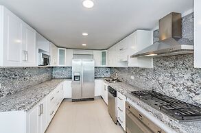 Luxury beachfront villa in Los Corales