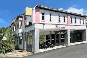 OYO 90324 Muar Station Hotel