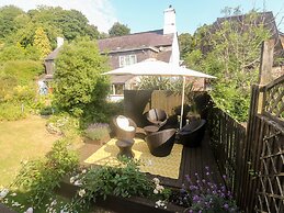 Honeysuckle Cottage