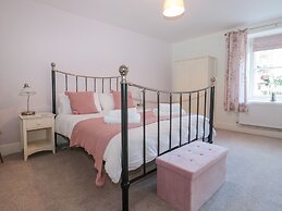 Honeysuckle Cottage