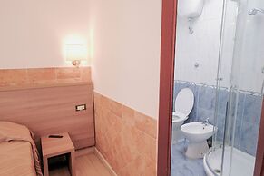 Hotel Alex Square