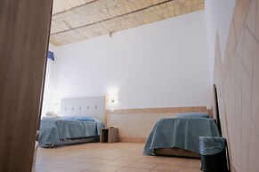 Hotel Alex Square