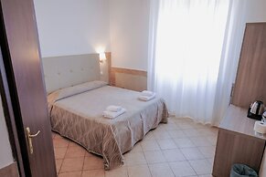 Hotel Alex Square