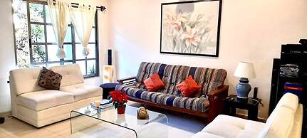 La Maison Bleue