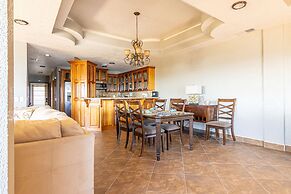 Lighthouse Beach Villas