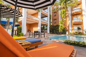 Lighthouse Beach Villas