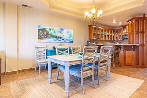 Lighthouse Beach Villas