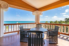 Lighthouse Beach Villas