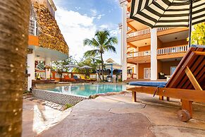 Lighthouse Beach Villas