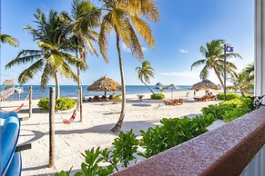 Lighthouse Beach Villas