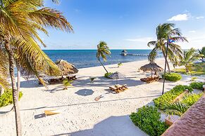 Lighthouse Beach Villas