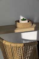 Onyx Hotel & Suites