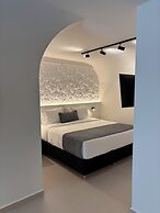 Onyx Hotel & Suites