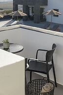 Onyx Hotel & Suites