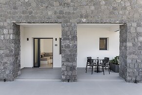 Onyx Hotel & Suites